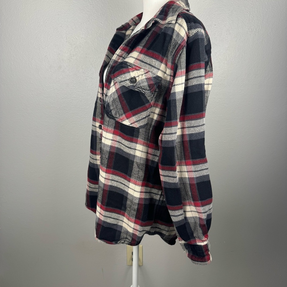 Outdoor Life Thick Flanel Plaid Mens Shirt Medium Red Black Button Front Pockets - Picture 3 of 9